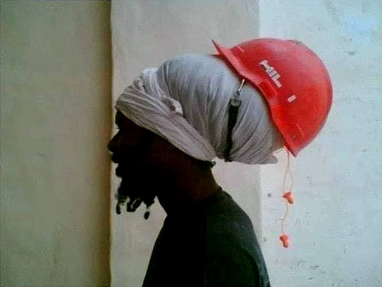 HOW TO wear construction helmet